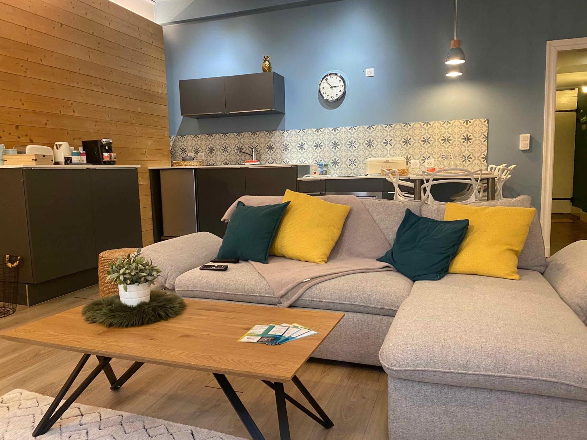 La Parenthese Gourmande Avec Clim Et Parking Apartment มงโตบ็อง ภายนอก รูปภาพ